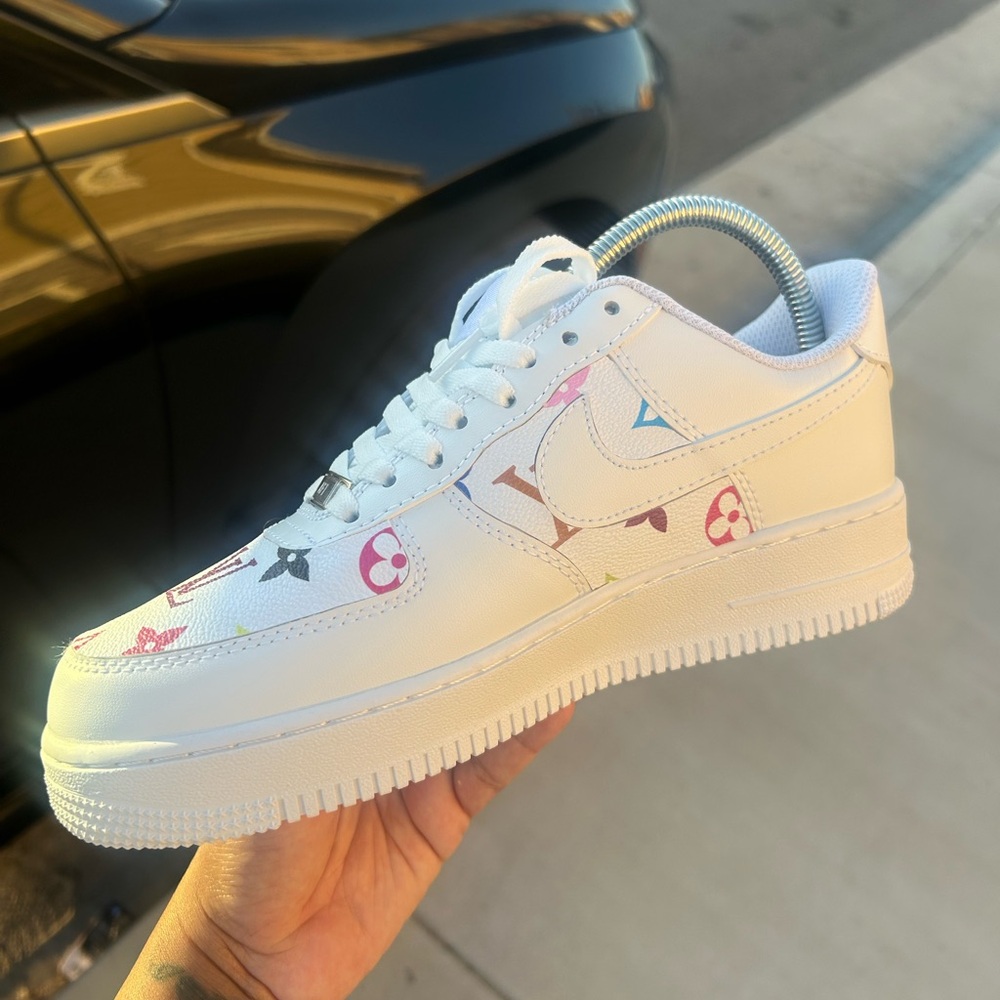 Custom Nike AF1 - Picture 3 of 5